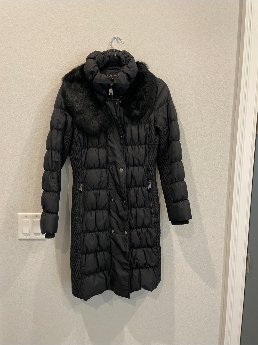 Via Spiga small down black quilted jacket with fur trim